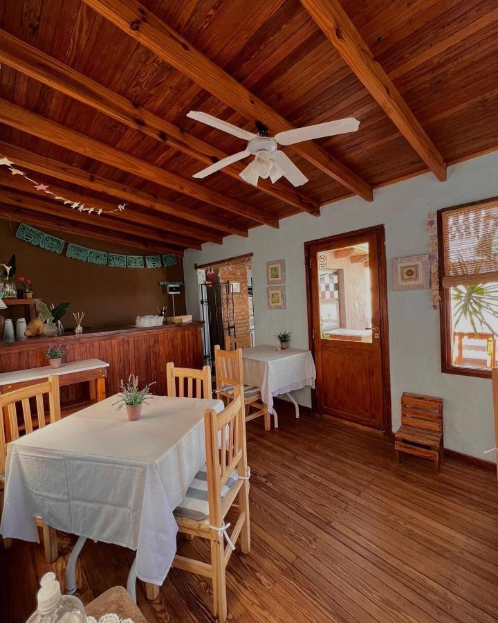 Hosteria Isabel Las Grutas Bagian luar foto